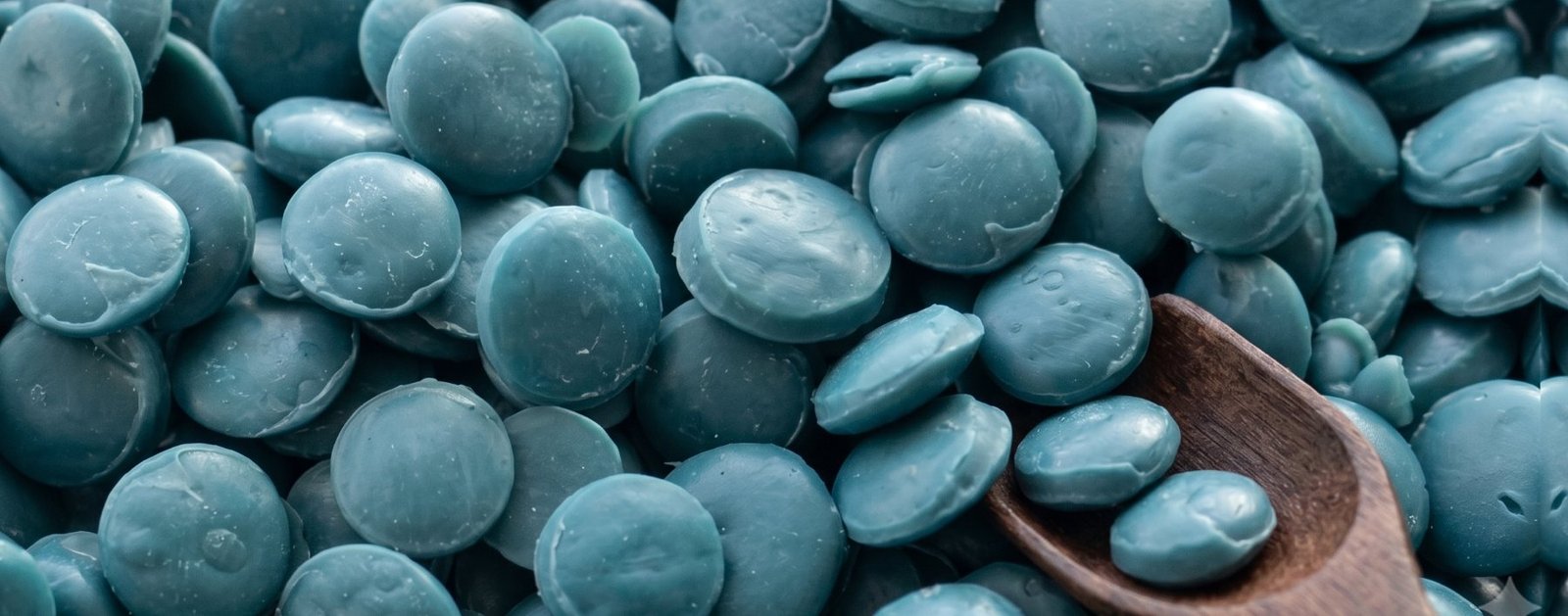GREEN / COLOURED LDPE GRANULES