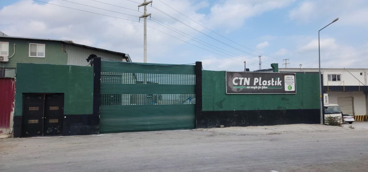 Recycling plant entrance
